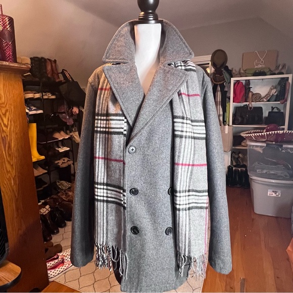 OLD NAVY Men’s Double-Breasted Wool Coat - Timeless Tailored Elegance Sz M - Picture 8 of 13